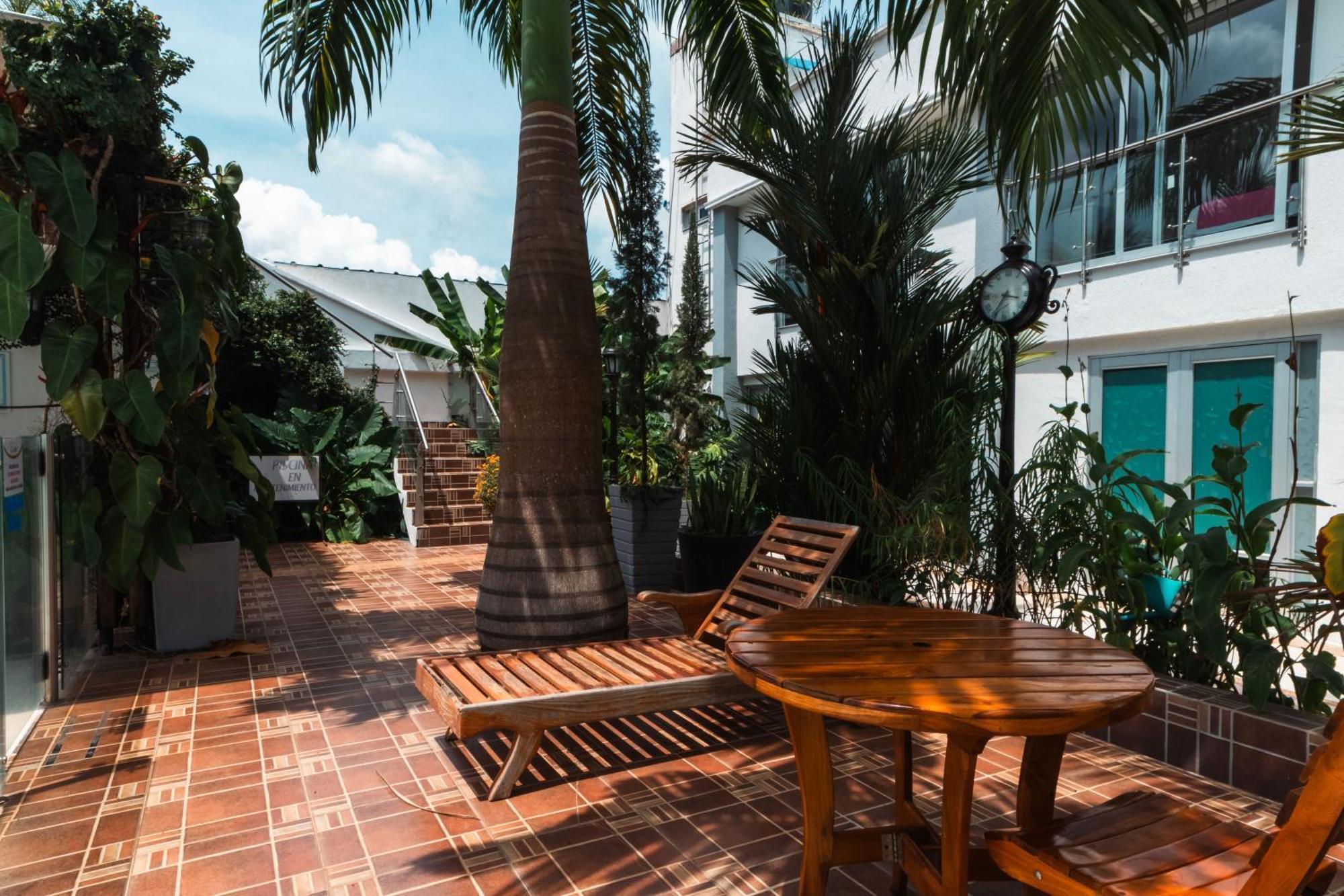 Hotel El Aeropuerto San Jose del Guaviare Bagian luar foto