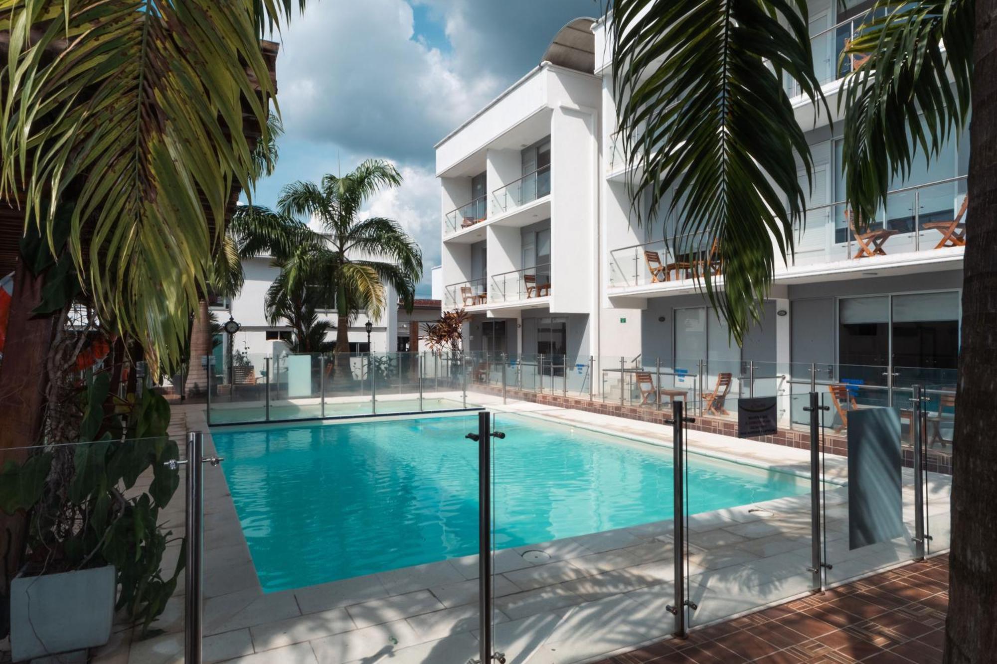Hotel El Aeropuerto San Jose del Guaviare Bagian luar foto