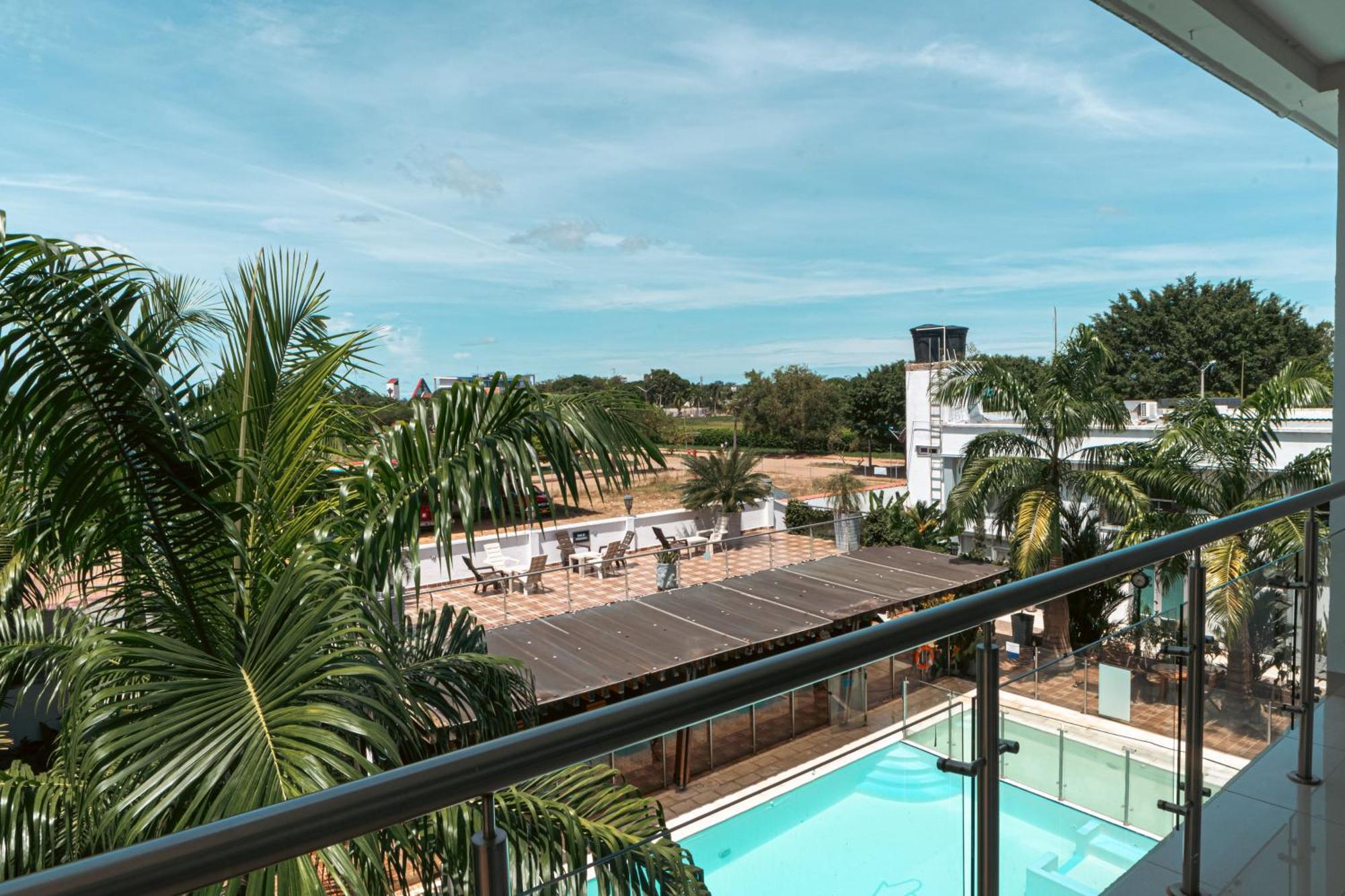 Hotel El Aeropuerto San Jose del Guaviare Bagian luar foto